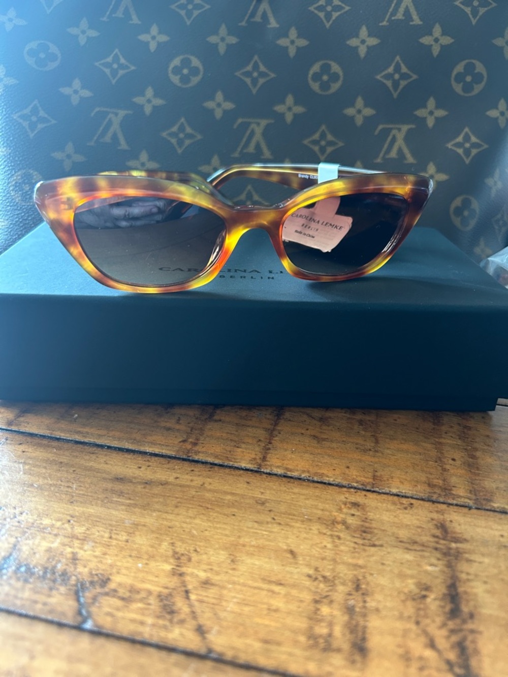 Carolina Lemke Brandy Tortoiseshell Cat‎ Eye Sunglasses - Picture 3 of 8